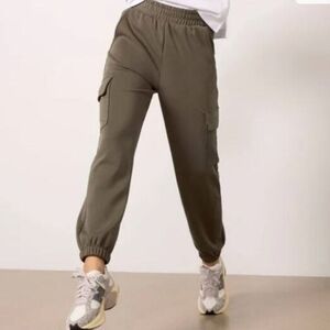 Evereve Ari Cargo Joggers